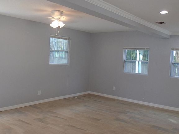 Bright, Spacious Family Room