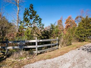 593 Oakwood Dr, Lebanon Junction, KY 40150