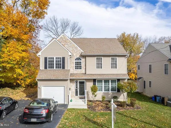 3 Woodland Ave, Norwood, PA 19074