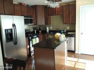 3027 Chinkapin Oak Ln #335, Woodbridge, VA 22191