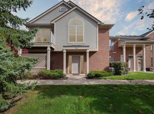 12210 Chesapeake Cir, Commerce Twp, MI 48390