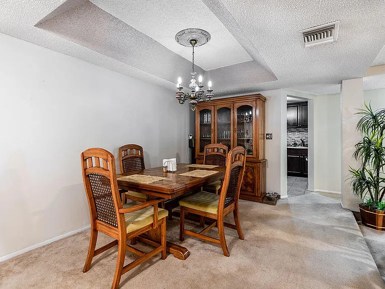 3680 Inverrary Dr #1V — Photo 4