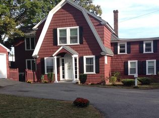 14 Willow St, Dedham, MA 02026