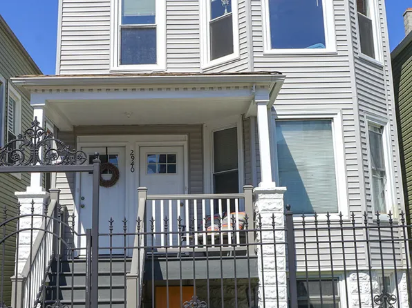 (undisclosed Address), Chicago, IL 60618