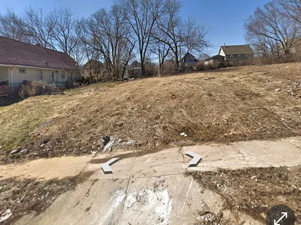 3934 Flora Ave, Kansas City, MO 64110