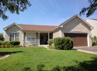 3115 Merrywell Ct, Carpentersville, IL 60110