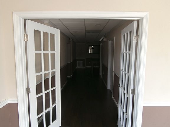 4th image of 1 W Central Ave Ste 102