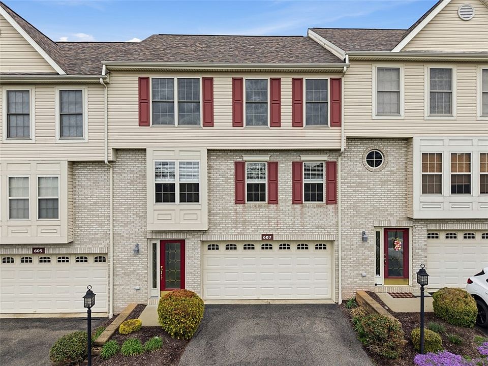 1st image of 607 Hilton Cir