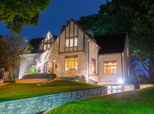 1644 Mountain Ave, Wauwatosa, WI 53213