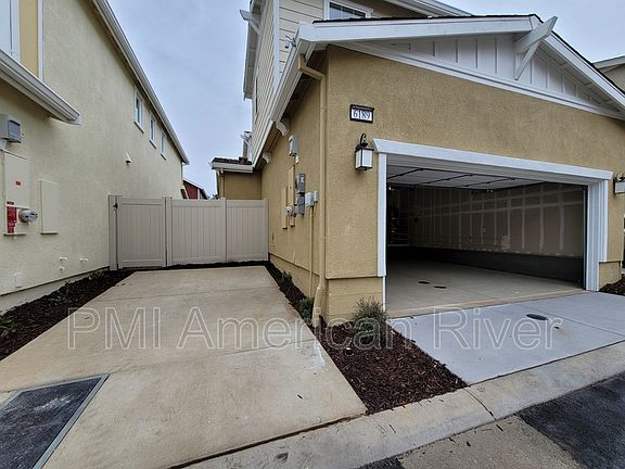 3rd image of 6189 Paseo De Gebhart