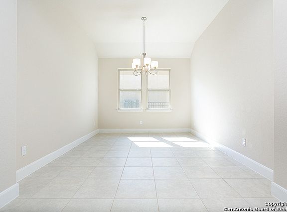 4th image of 144 Escalera Circle