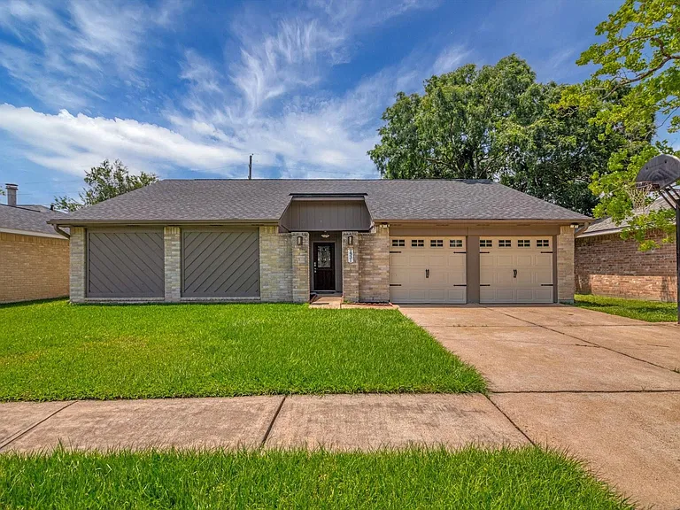 7431 Ridgeberry Dr — Photo 3