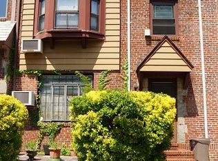 6721 Exeter St, Forest Hills, NY 11375