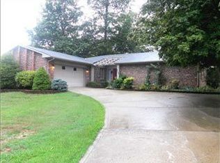 4048 Tarry Ln, Greenwood, IN 46142