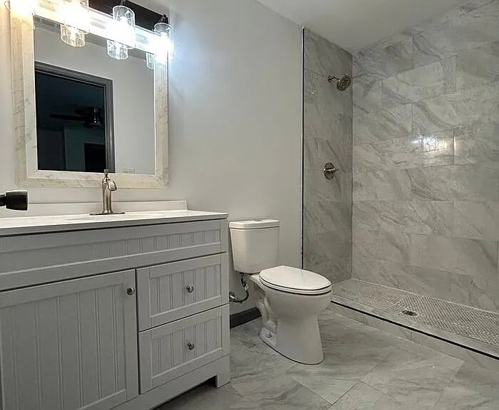 1477 Olive St SW — Photo 8