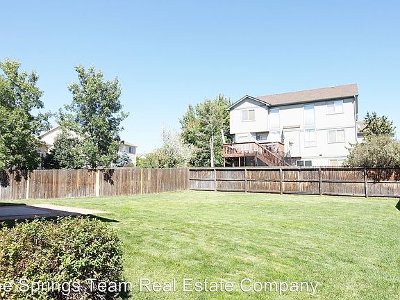 4th image of 8965 Thorncreek Dr