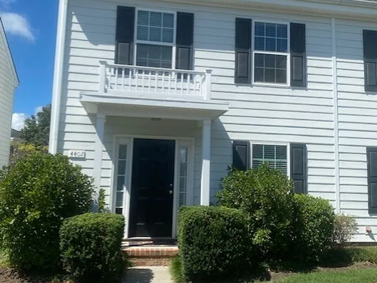 4402 Betty Ln — Photo 2