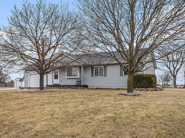 11520 Warrior Trl, Grass Lake, MI 49240