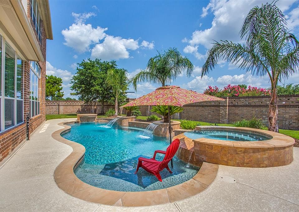 1st image of 25103 Oakton Springs Dr