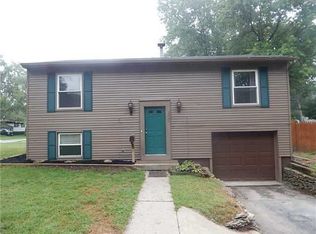 6649 Charlesgate Rd, Sylvania, OH 43560