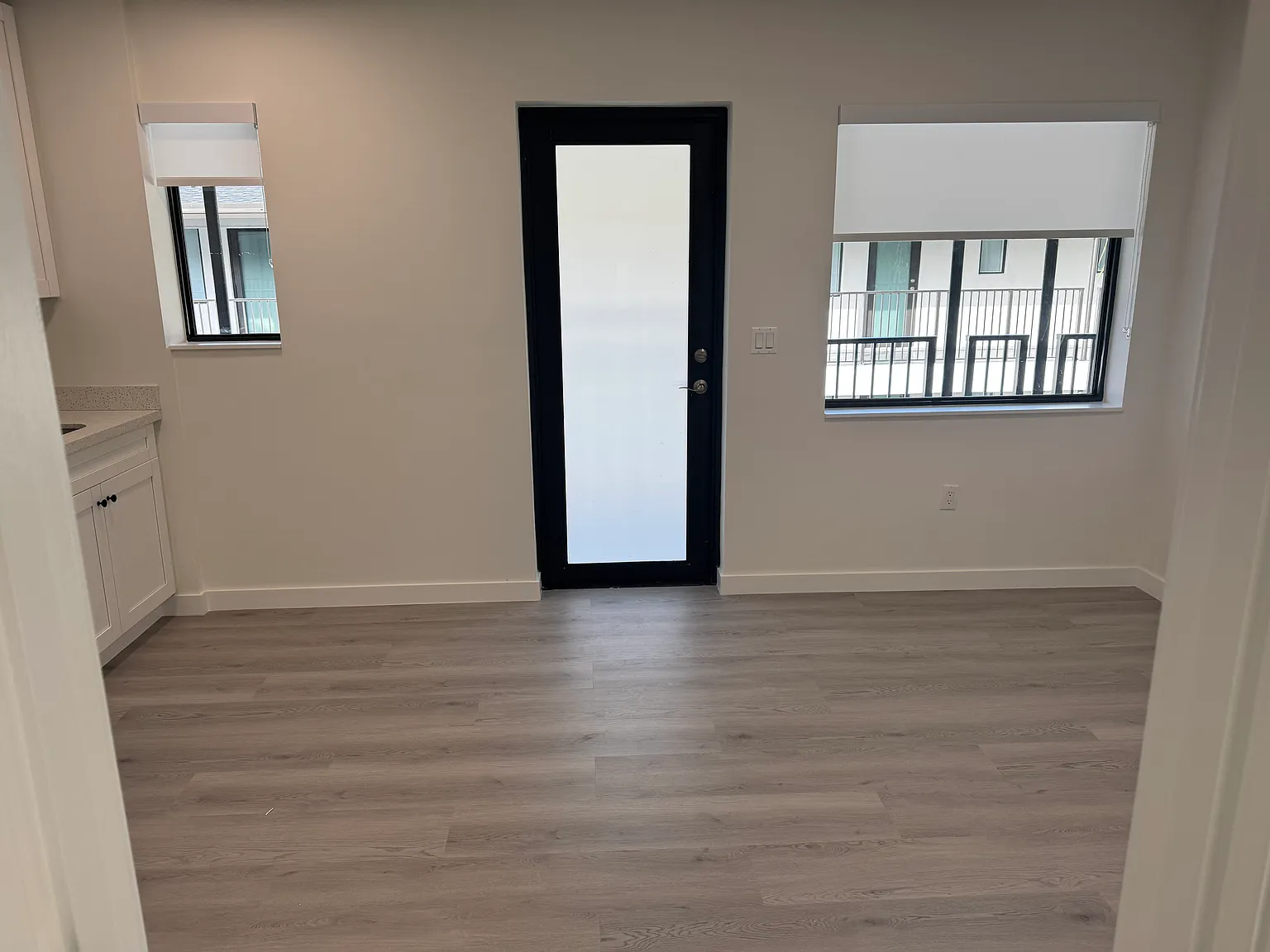 1 bed, $1,900 — Photo 3