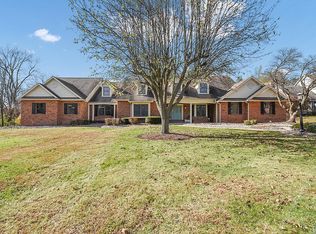 43 Willow Creek Dr, Highland, IL