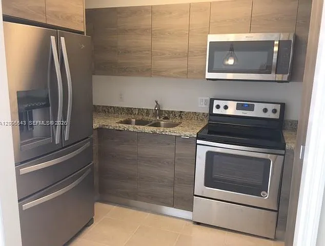 805 NE 138th St — Photo 11