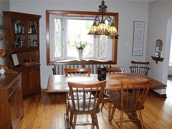 5th image of 1408 Stanley Dr