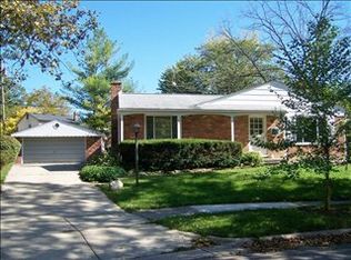 22 Revere Ct, Ann Arbor, MI 48104