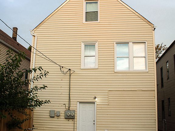 4th image of 5120 S Rockwell St