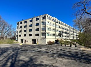 2100 Valkyrie Dr NW APT 402, Rochester, MN 55901