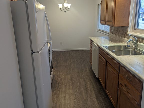 5th image of 5493 Flotron Dr