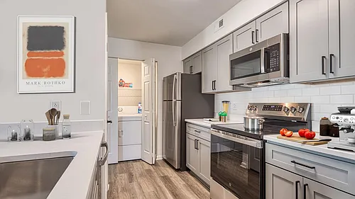 Latitudes Apartments Photo 1
