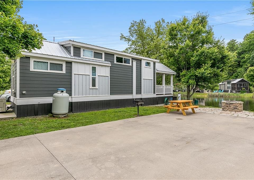 1st image of 0 Mountain Meadows Cir #14