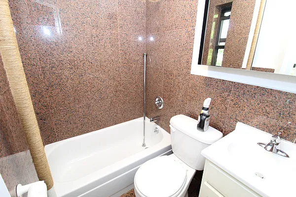 Rented by Compass | media 19