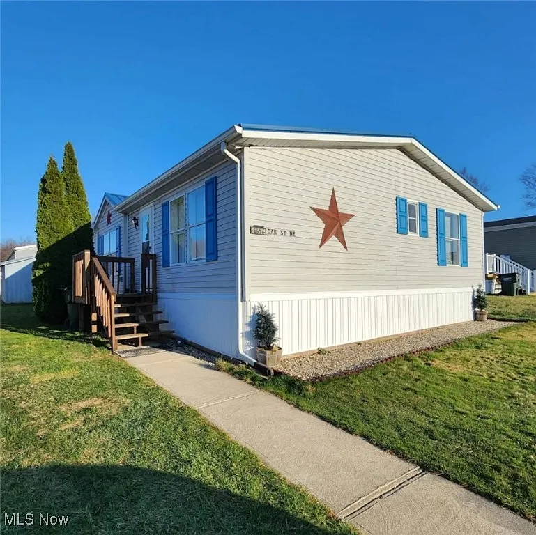 11575 Oak St NE #7850 photo 1