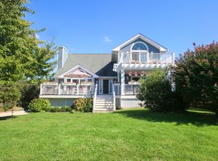 270 N Sea Dr, Southold, NY 11971