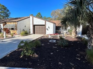 12511 Merry Ln, Hudson, FL 34667