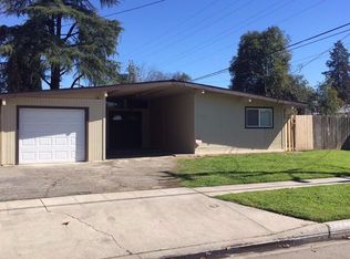 1938 N Angus St, Fresno, CA 93703