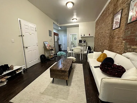 Rented by Living New York | media 3