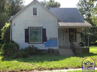 2142 SW Buchanan St, Topeka, KS 66611