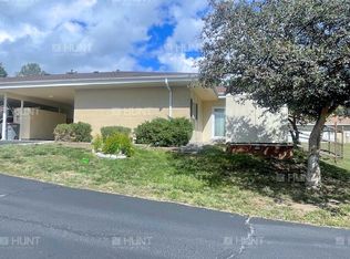 6458C W Hawthorn Dr, Usaf Academy, CO 80840