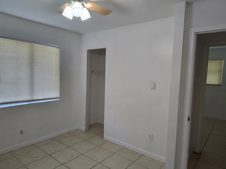 5700 Carter Rd — Photo 12