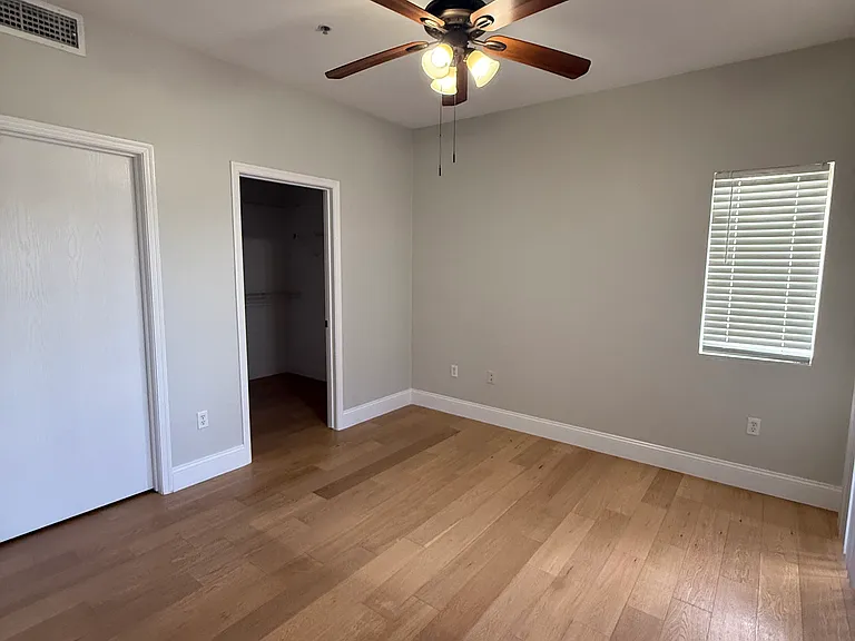 4644 N 22nd St #2167 — Photo 11