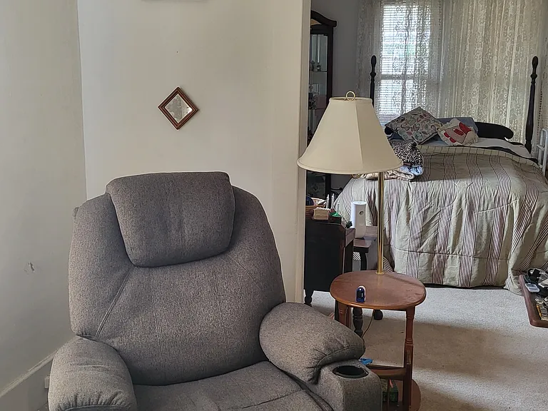 136-38 S Midler Ave S #1 — Photo 8