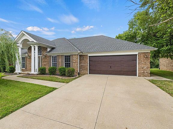 2nd image of 3878 Pine Lake Ct