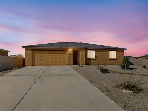 2402 Calle Del Los Claveles #2402, Belen, NM 87002