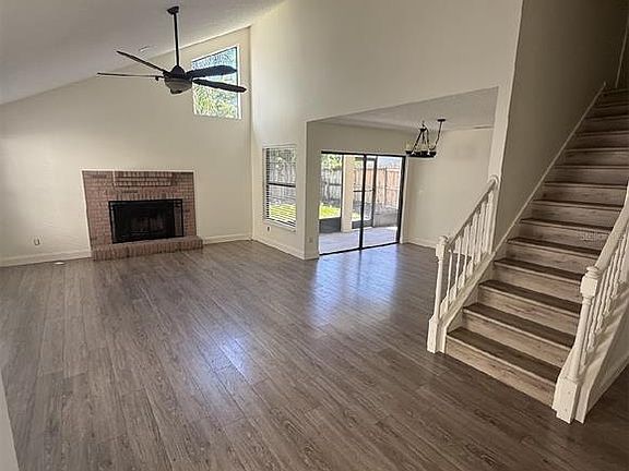 3rd image of 1859 Springwood Cir N