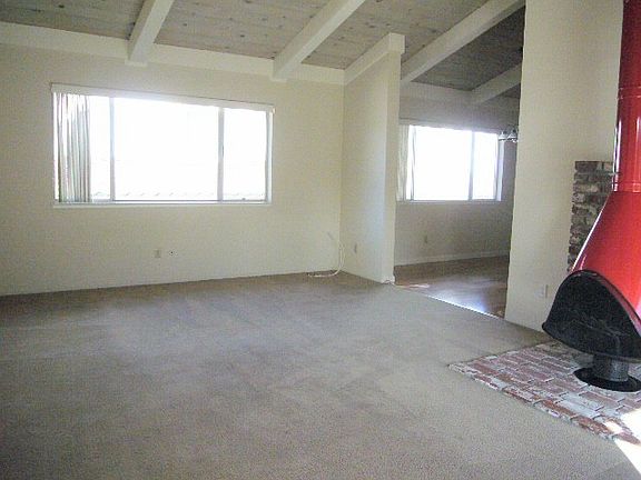 4th image of 526 Tyndall St APT C