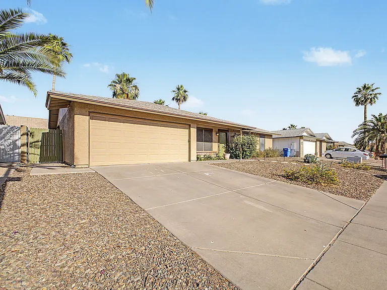 13015 S Kosh St — Photo 3